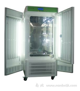 SPX-450HP-2人工氣候箱（強(qiáng)光）-無氟制冷